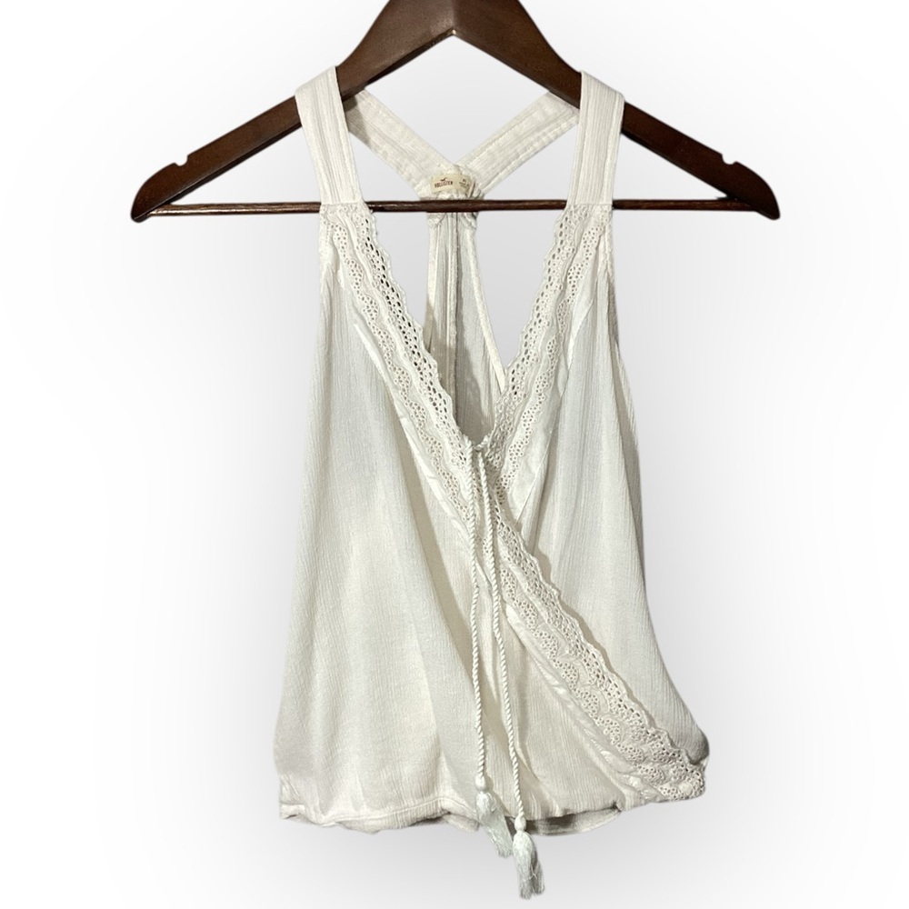 Hollister Ivory Lace Detail Tank